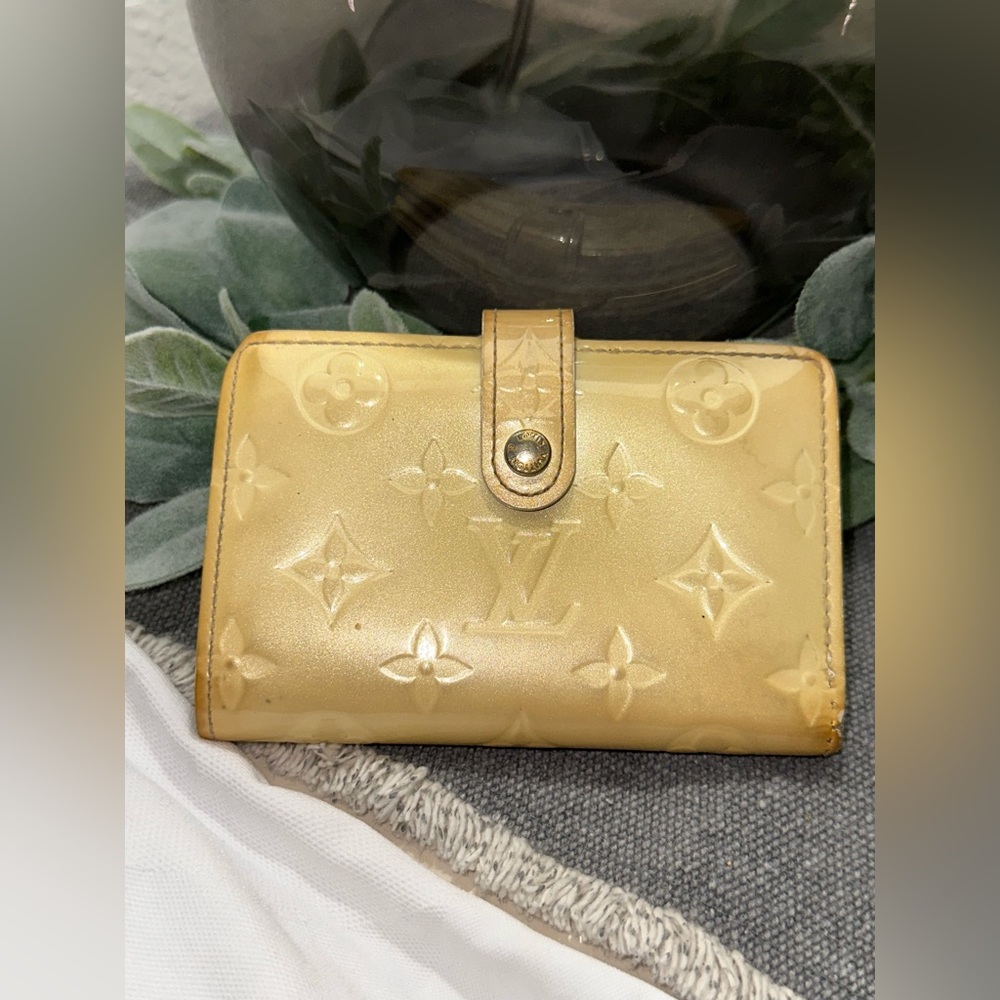 Louis Vuitton French kisslock wallet